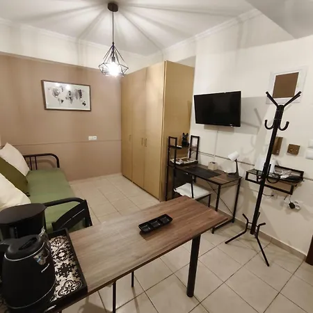 Apartament Petite Hideaway With Balcony- Near Station
